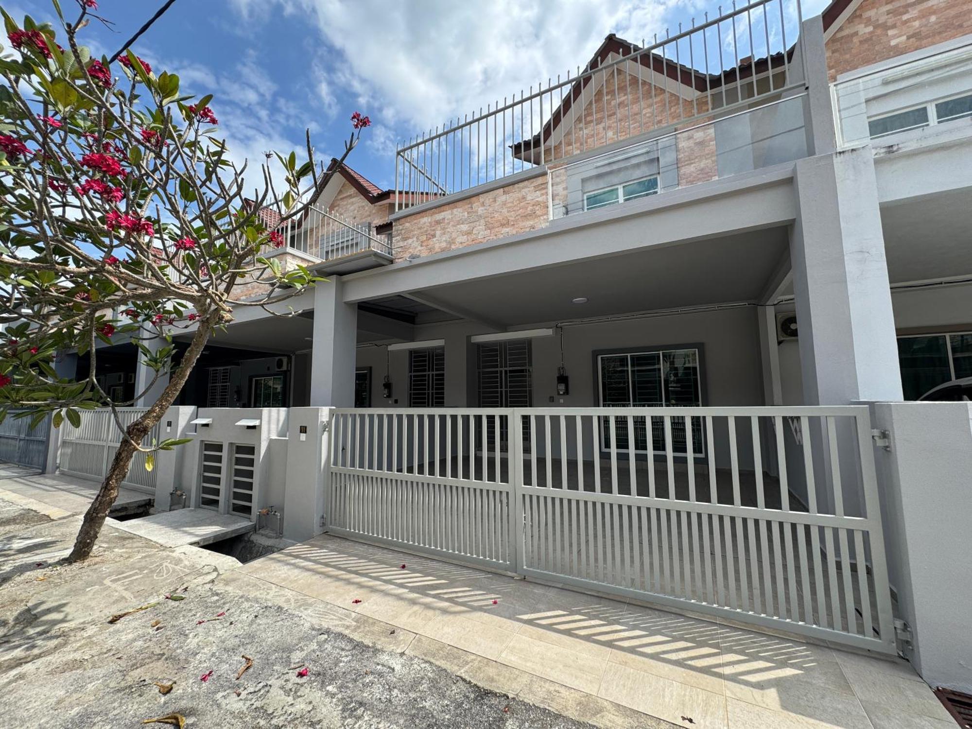 Langkawi Cozy Holiday Home At Taman Simfoni By Zervin Куах Экстерьер фото